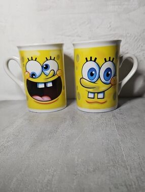 2 Vintage Spinge Bob Square Pants Cups